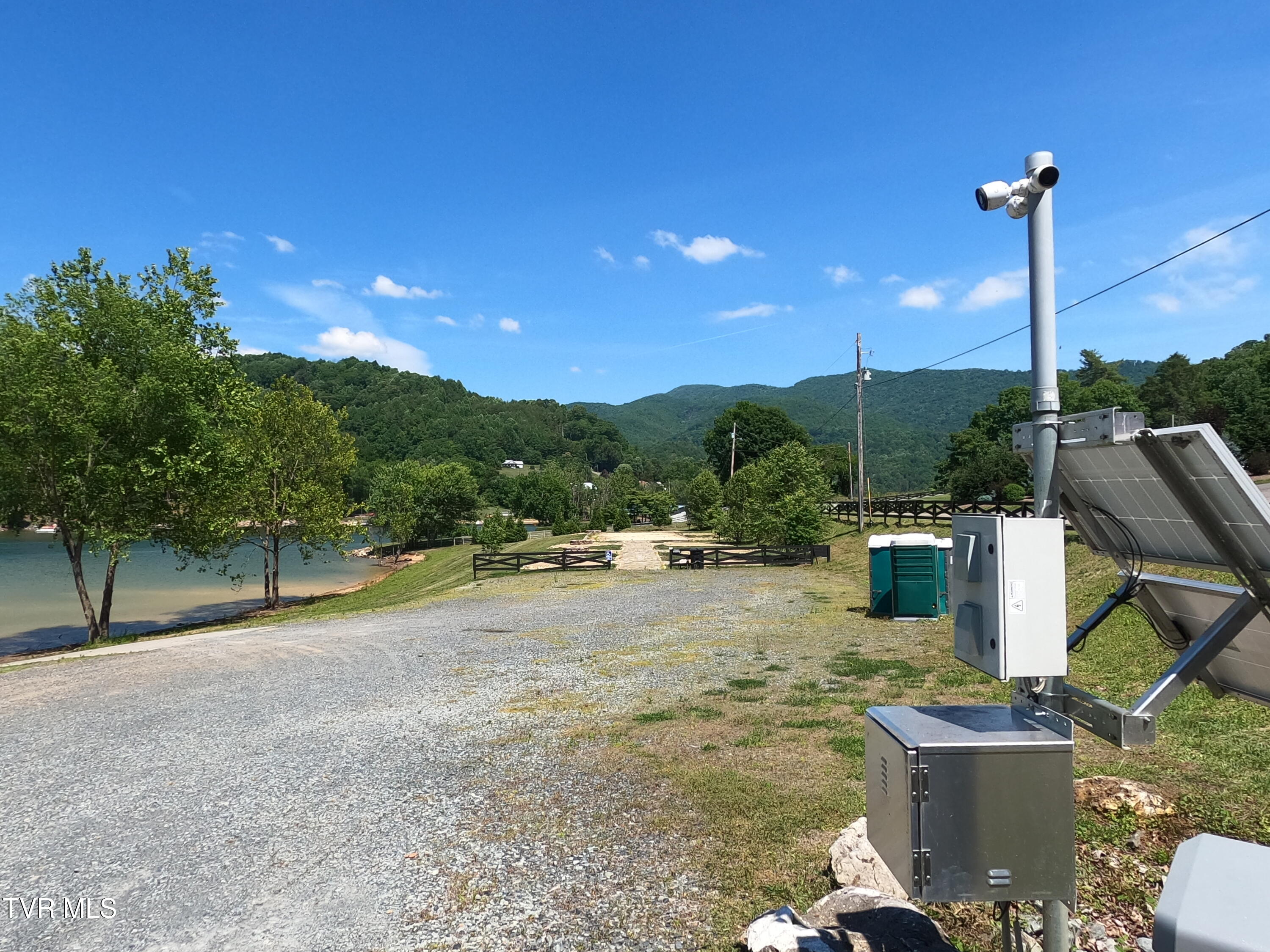 Lot 40 Cowan Town Road, Unit 40 Butler, TN 37640 - Photo 77 of 117 Eagle Bay Picnic Parking