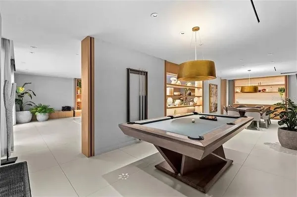 $1,350,000 | 1020 Sunset Point Road, Unit 505, Clearwater, FL 33755