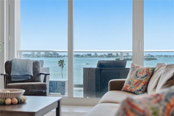 $1,350,000 | 1020 Sunset Point Road, Unit 505, Clearwater, FL 33755