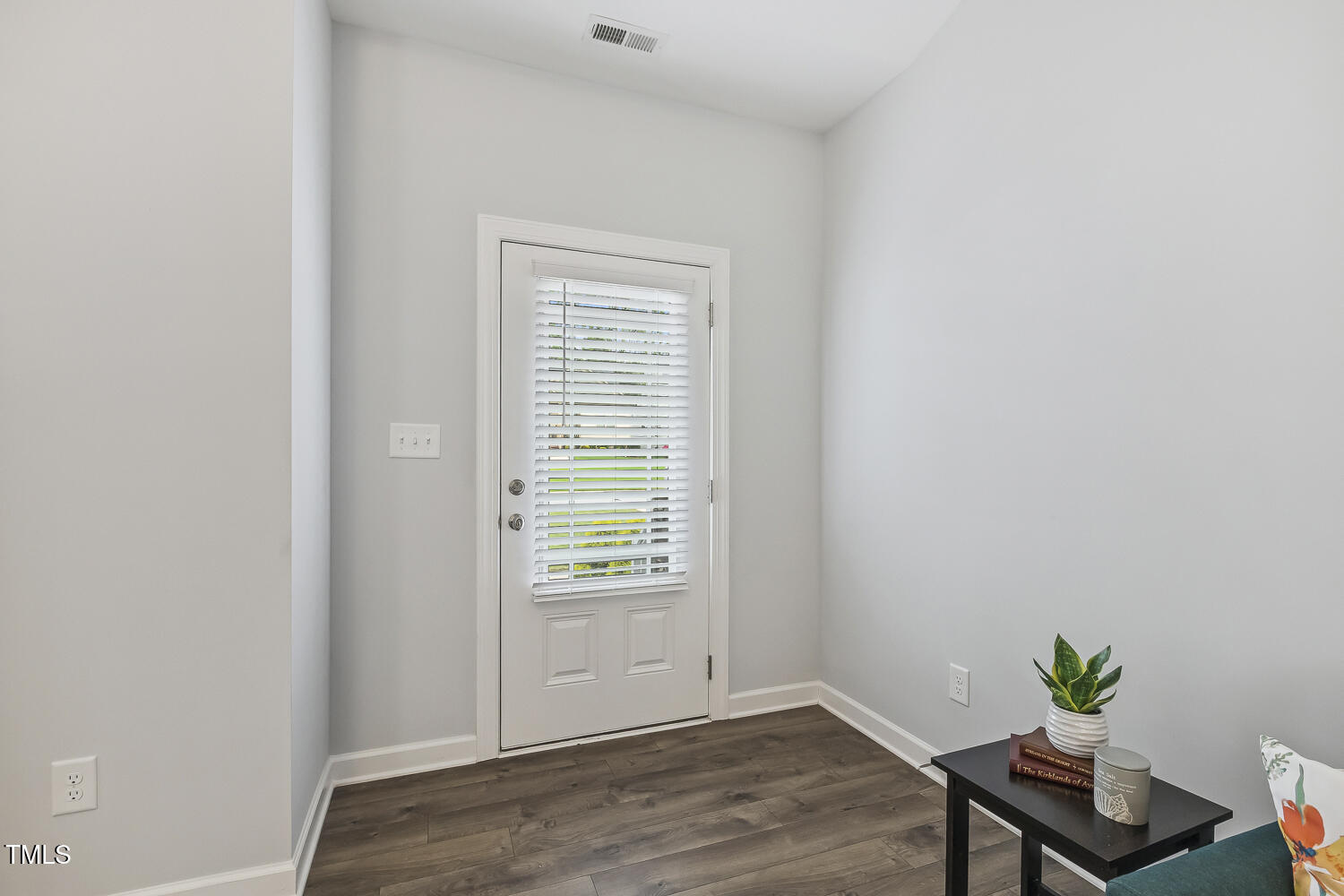 110 Thunder Ridge Drive Garner, NC 27529 - Photo 6 of 46 007