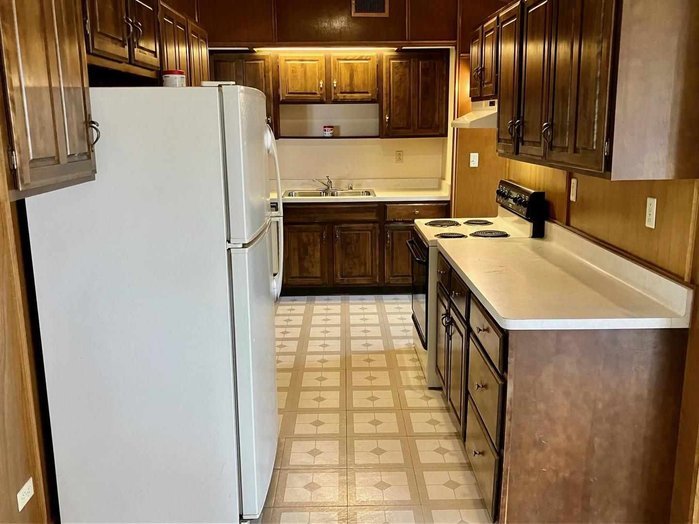 2396 Shaw Road West Brooklyn, IL 61378 - Photo 7 of 40 Gallery Image 7