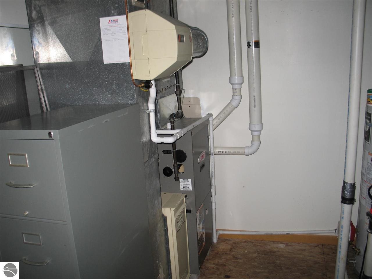 2720 Allen Road Hale, MI 48739 - Photo 9 of 32 1788112-8.JPG