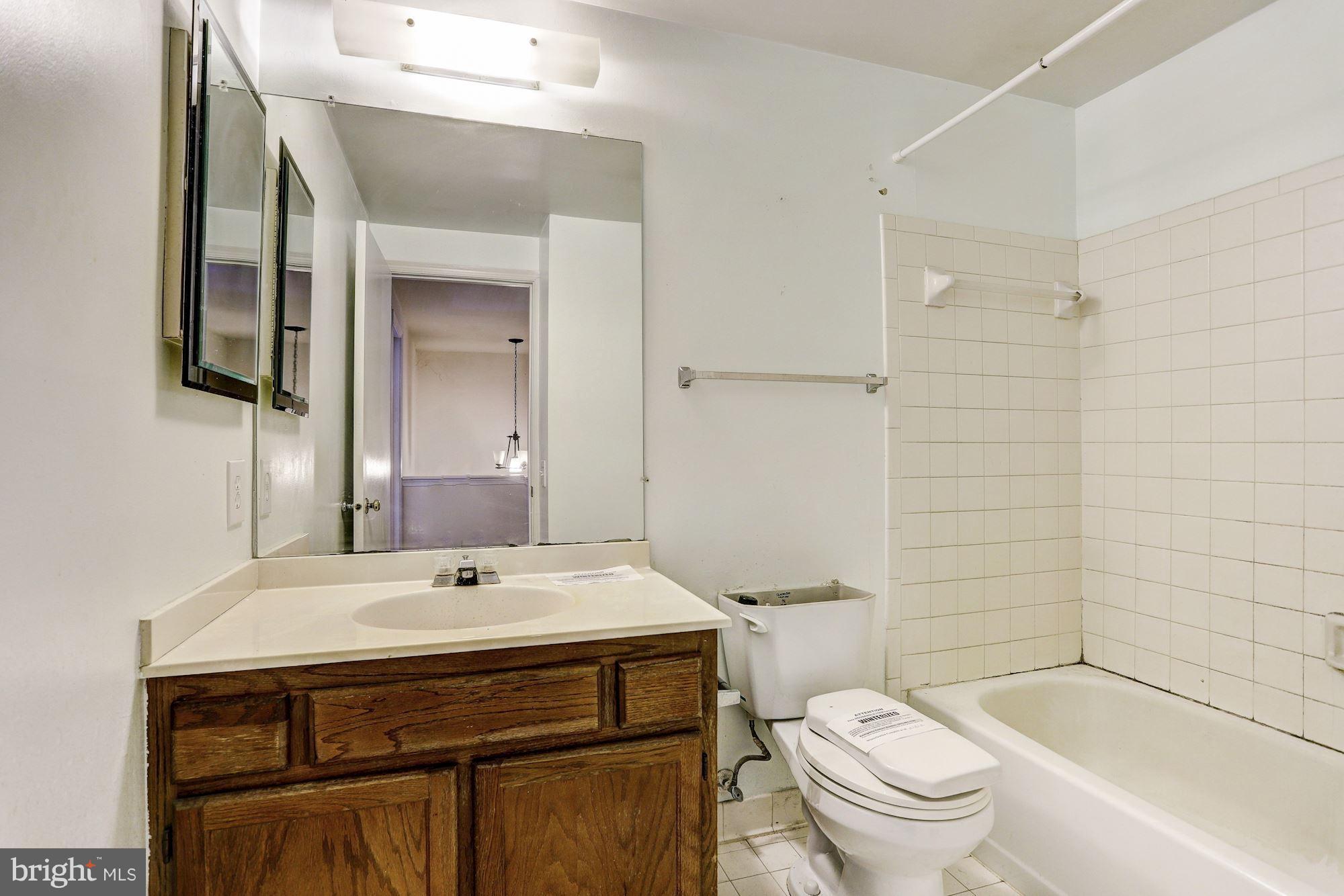 219 Finale Terrace Silver Spring, MD 20901 - Photo 16 of 26