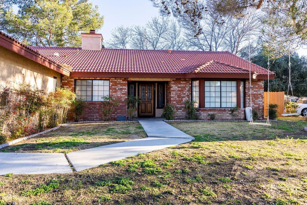 219 West Cobblestone Lane Ridgecrest, CA 93555 - Photo 7 of 50