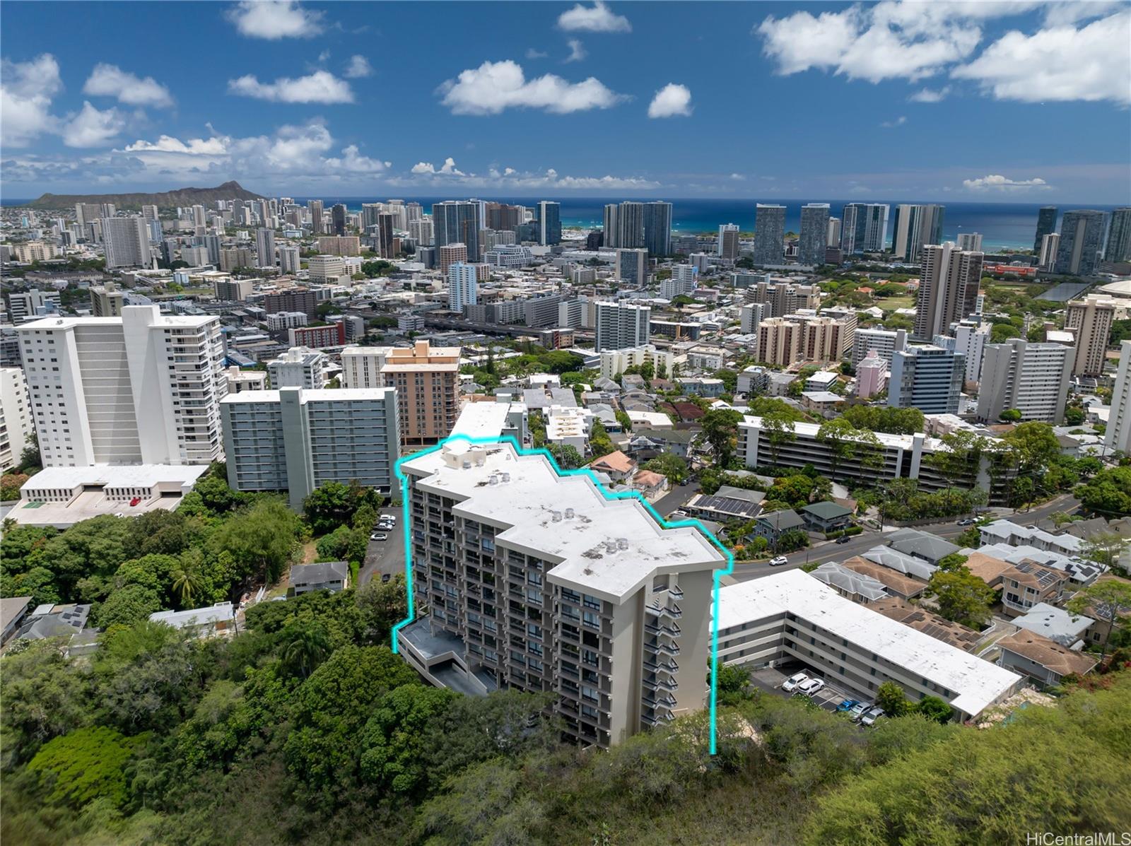 1022 Prospect Street, Unit 903E Honolulu, HI 96813 - Photo 2 of 25 a view of a city