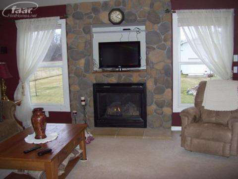 5155 Reid Road Swartz Creek, MI 48473 - Photo 6 of 13 20243444-5.JPG