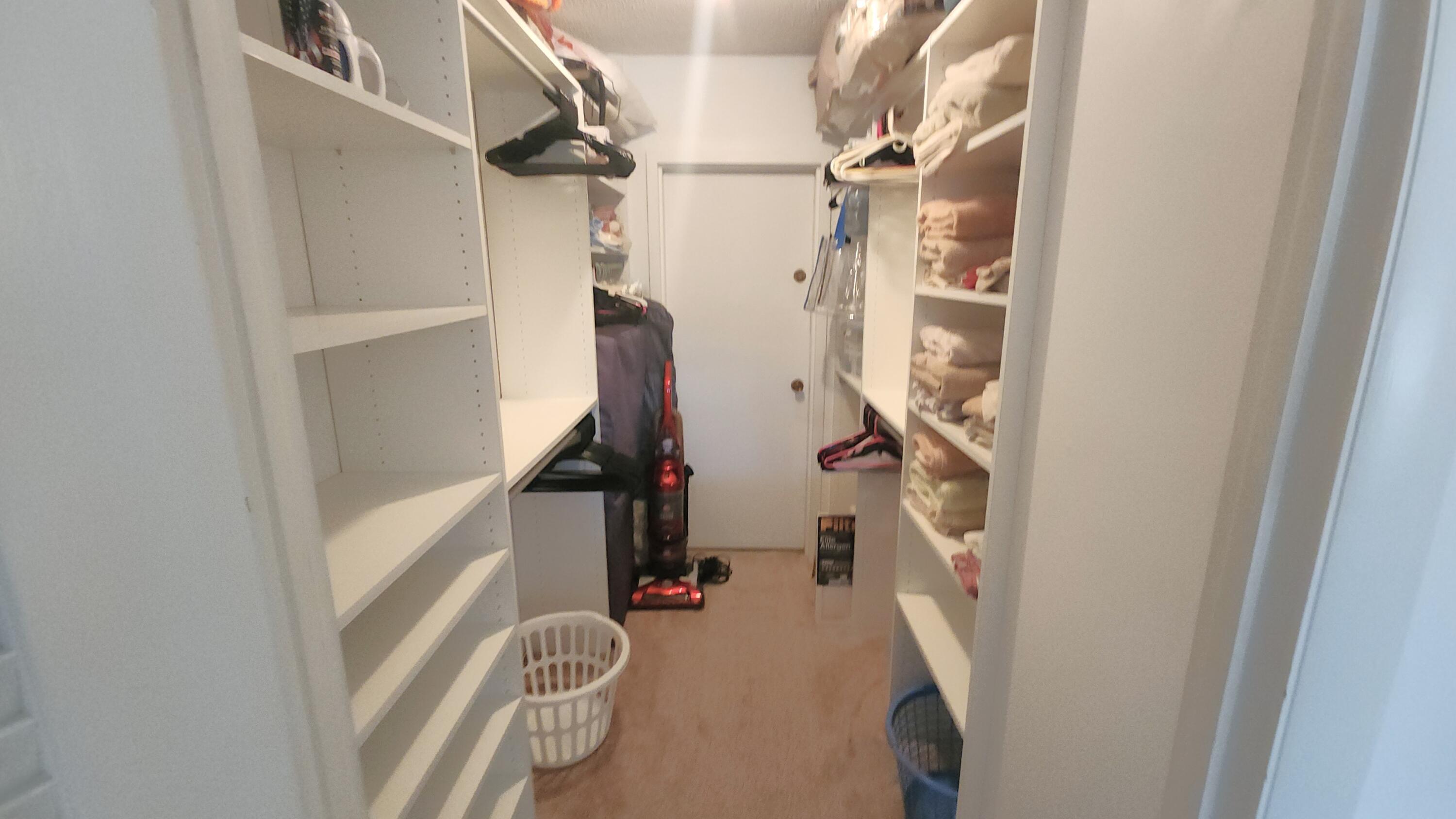 2121 North Ocean Boulevard Boca Raton, FL 33431 - Photo 19 of 54 walk in closet