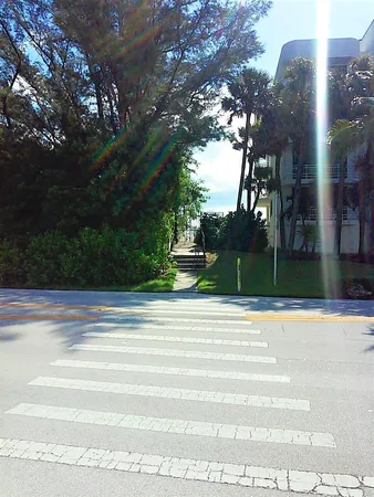 $3,995 | 2121 North Ocean Boulevard, Boca Raton, FL 33431