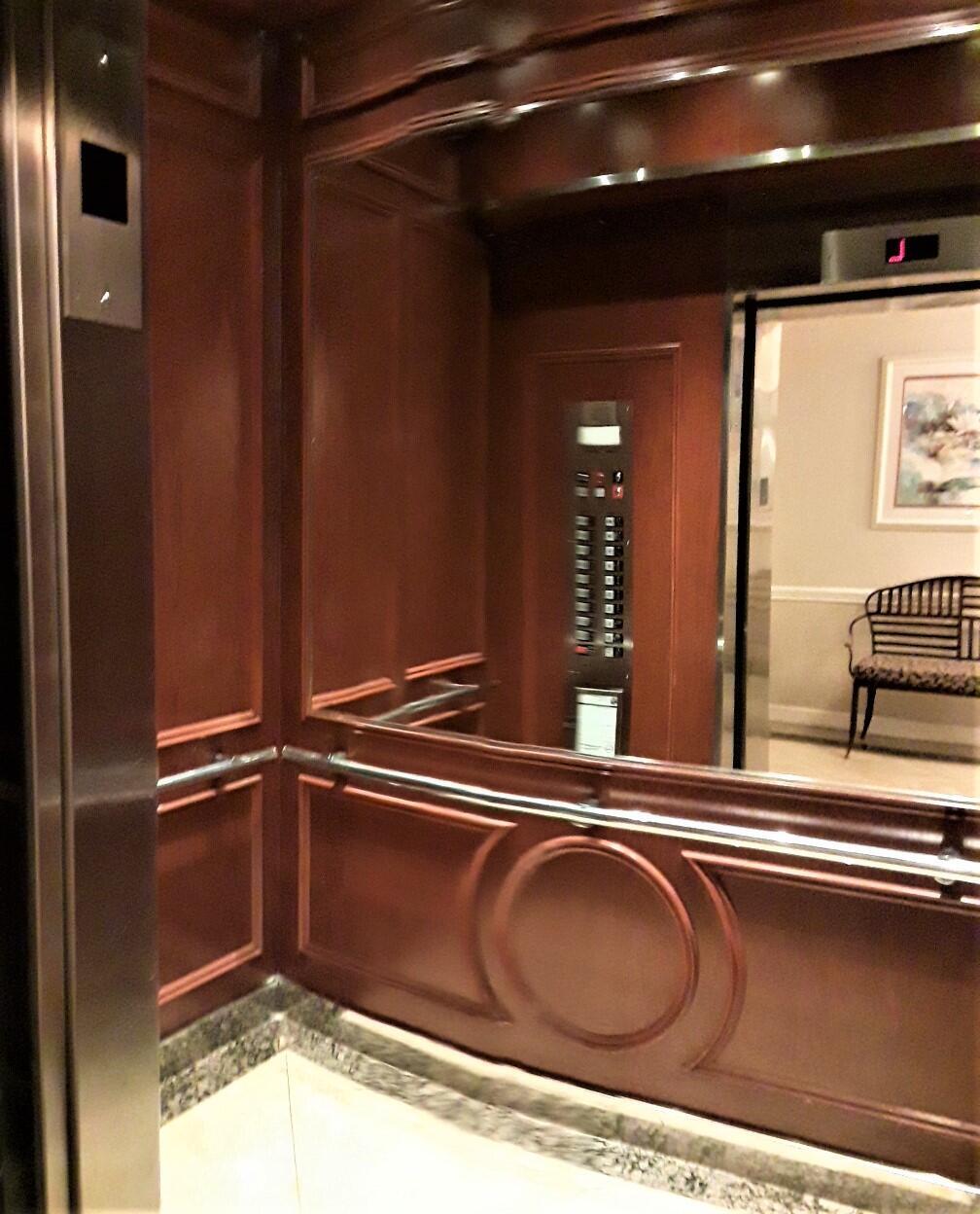 2121 North Ocean Boulevard Boca Raton, FL 33431 - Photo 6 of 54 elevator