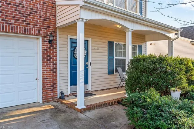 $325,000 | 4114 Pepperbush Drive, Greensboro, NC 27405