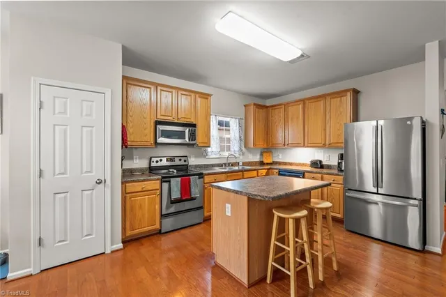 $325,000 | 4114 Pepperbush Drive, Greensboro, NC 27405