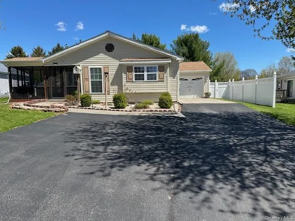 $379,900 | 35 Gables Boulevard, Poughkeepsie, NY 12603