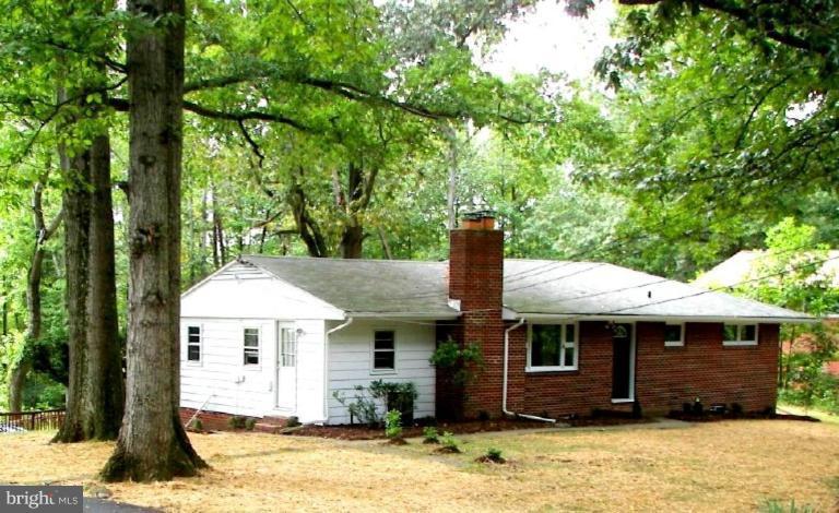 19108 Mockingbird Heights Road Triangle, VA 22172 - Photo 1 of 4 Exterior (Front)
