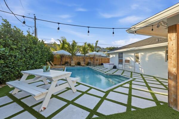 30 Shay Place Tequesta, FL 33469 - Photo 43 of 51 134133958229614466_134133958191611502_8P