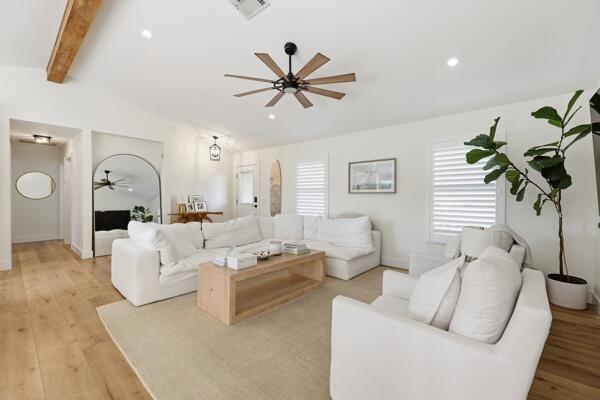 30 Shay Place Tequesta, FL 33469 - Photo 8 of 51 134133958086413745_134133958016034166_8P