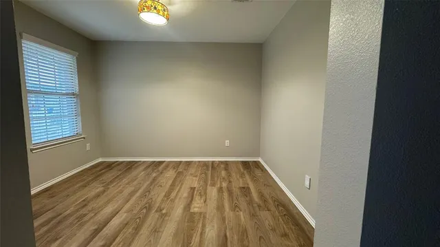 a view of a room & utility room