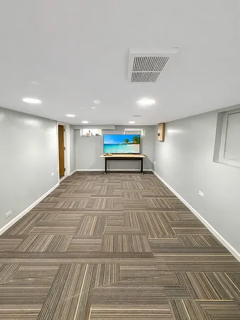 $385,000 | 603 West Main Street, Cary, IL 60013