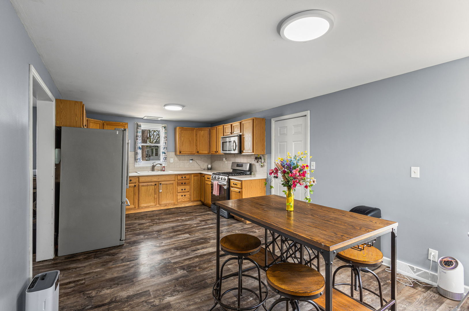 603 West Main Street Cary, IL 60013 - Photo 7 of 35