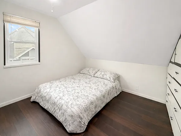 $385,000 | 603 West Main Street, Cary, IL 60013