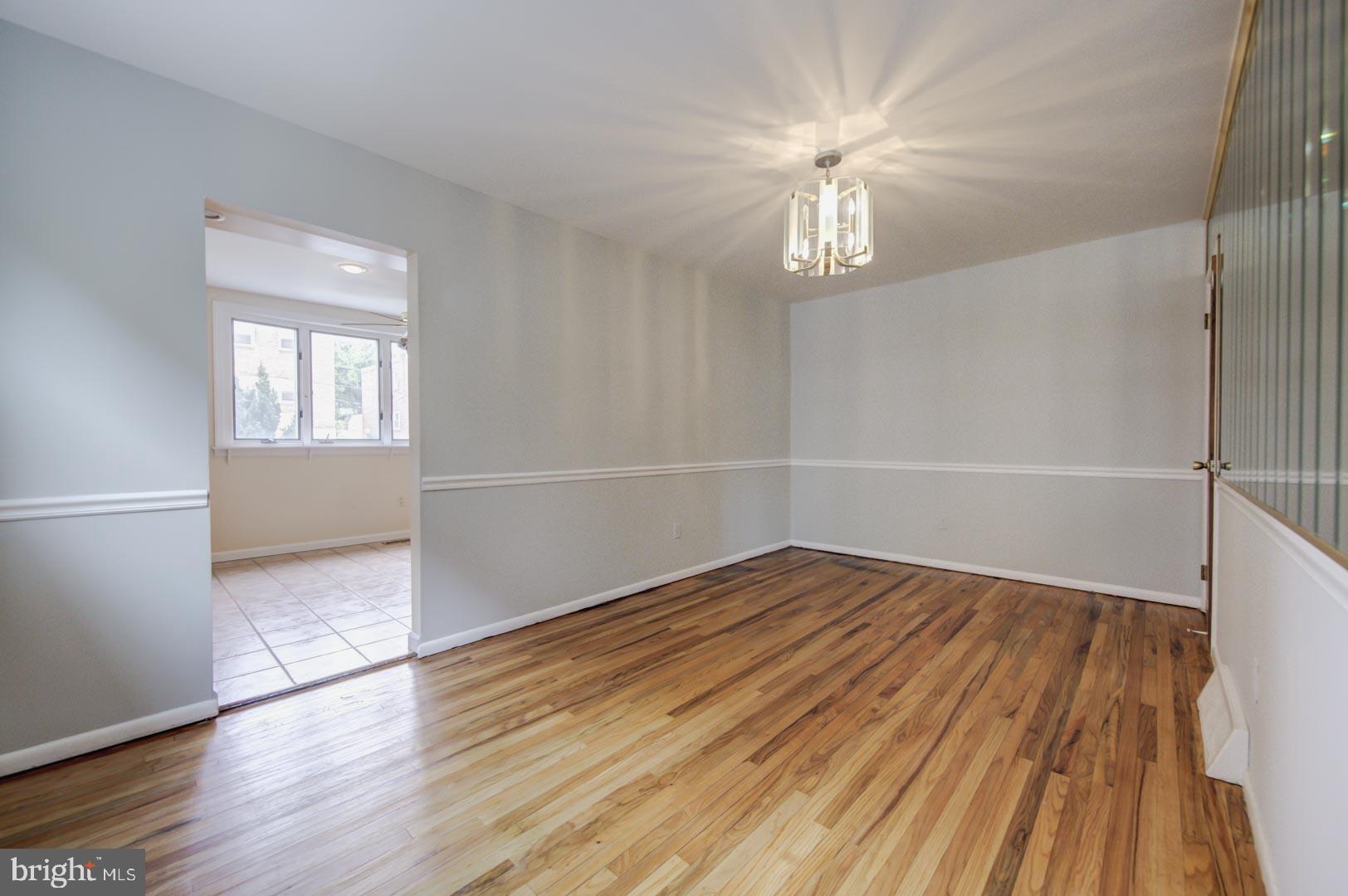 7430 Hill Road Philadelphia, PA 19128 - Photo 12 of 32 Gallery Image 12