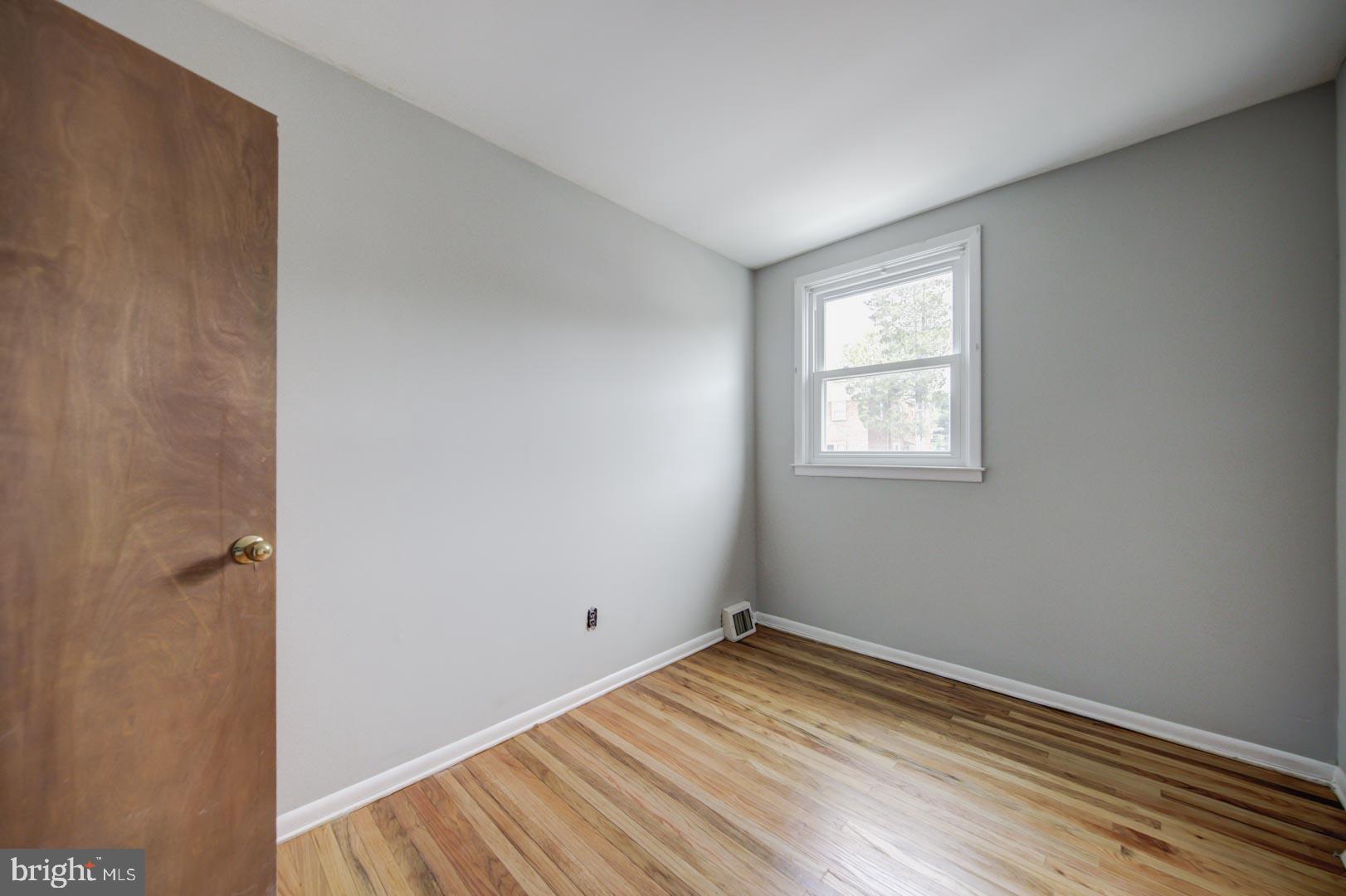 7430 Hill Road Philadelphia, PA 19128 - Photo 16 of 32 Gallery Image 16