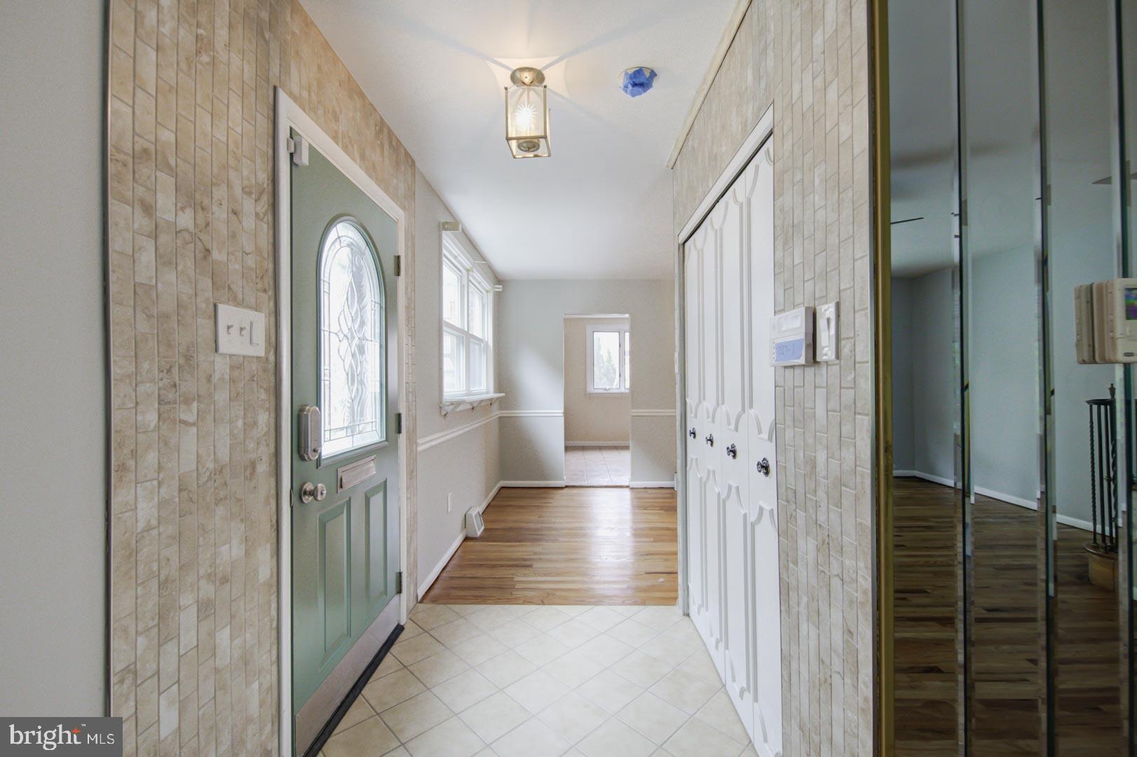 7430 Hill Road Philadelphia, PA 19128 - Photo 29 of 32 Gallery Image 29