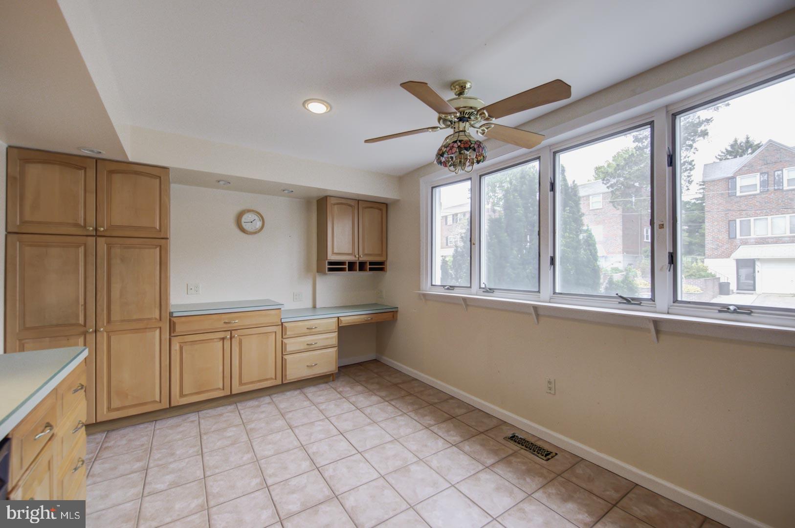 7430 Hill Road Philadelphia, PA 19128 - Photo 7 of 32 Gallery Image 7