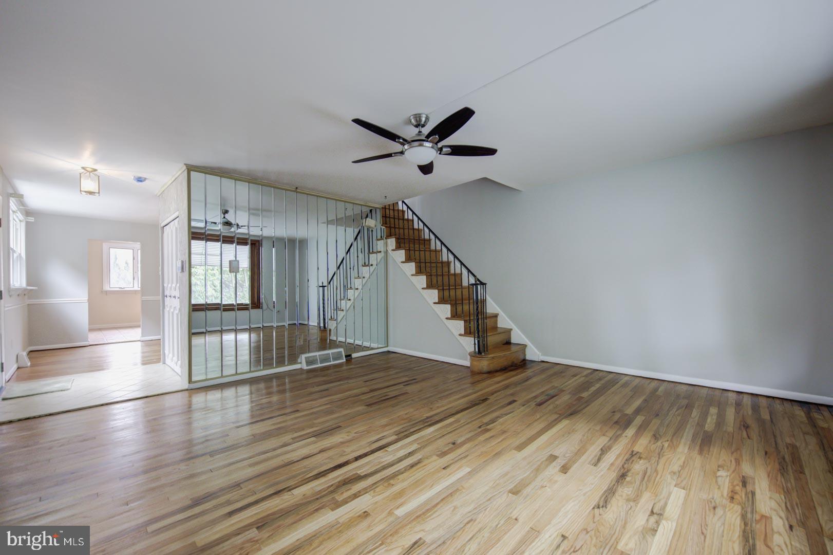 7430 Hill Road Philadelphia, PA 19128 - Photo 9 of 32 Gallery Image 9