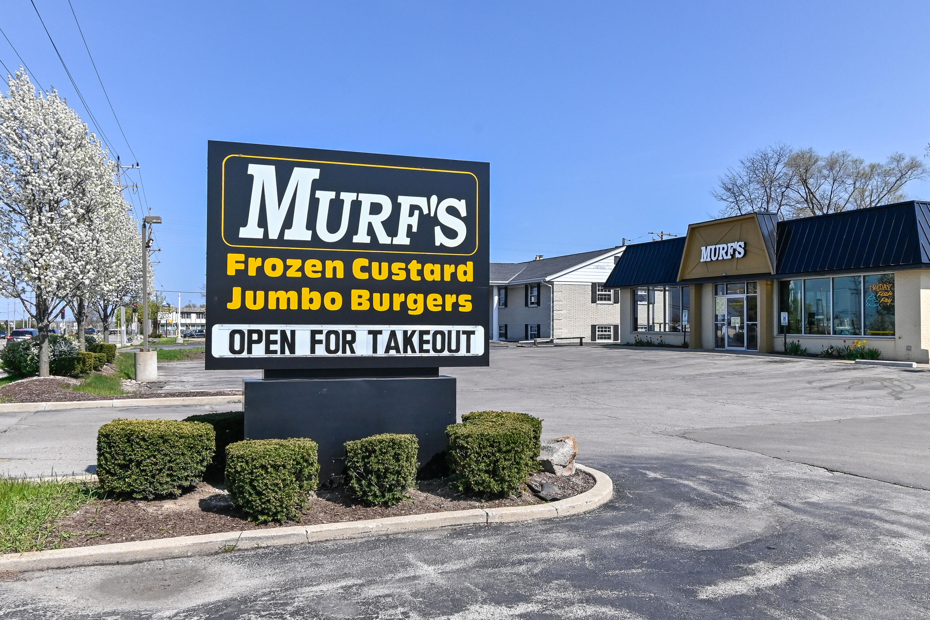 3035 Pilgrim Road Brookfield, WI 53005 - Photo 32 of 51 Burgers & Custard For Brewers Playoffs