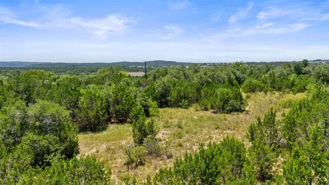 $850,000 | 8 Lakeway Centre Court, Lakeway, TX 78734