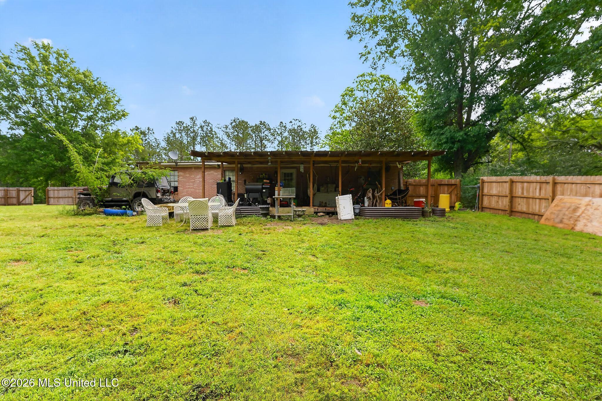 838 South Main Street Mendenhall, MS 39114 - Photo 6 of 33 6