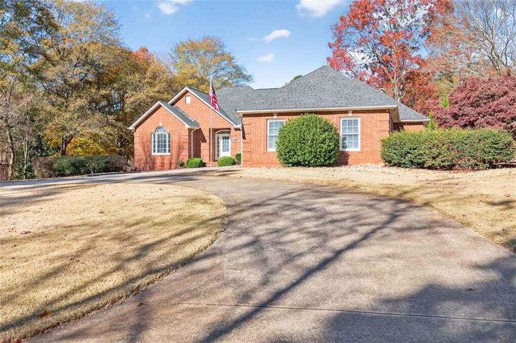 301 Oak Ridge Drive Maysville, GA 30558 - Photo 5 of 83