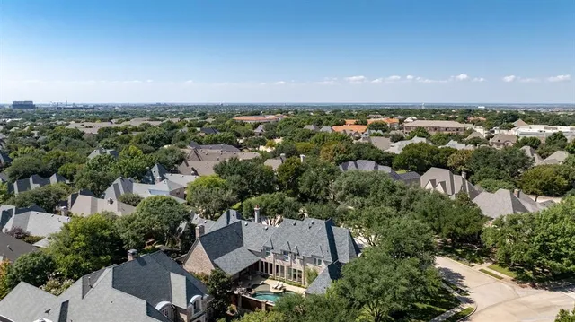 an aerial view of multiple house