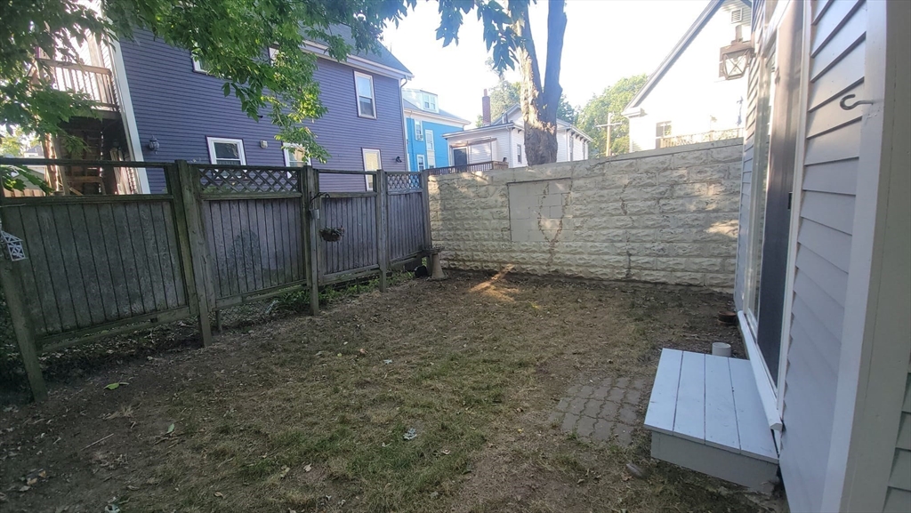 71 B Spring Park Avenue Boston, MA 02130 - Photo 12 of 16