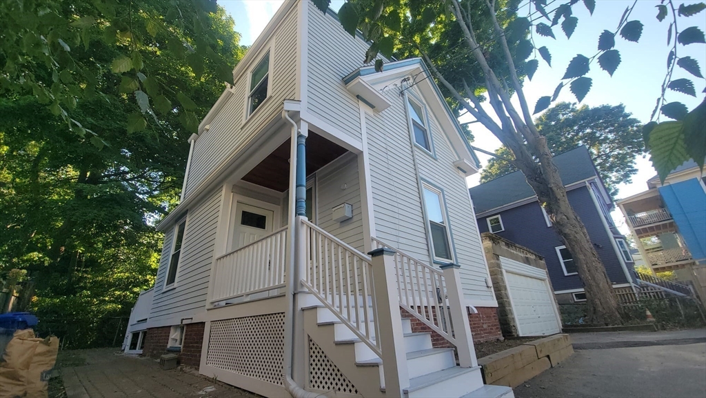 71 B Spring Park Avenue Boston, MA 02130 - Photo 5 of 16