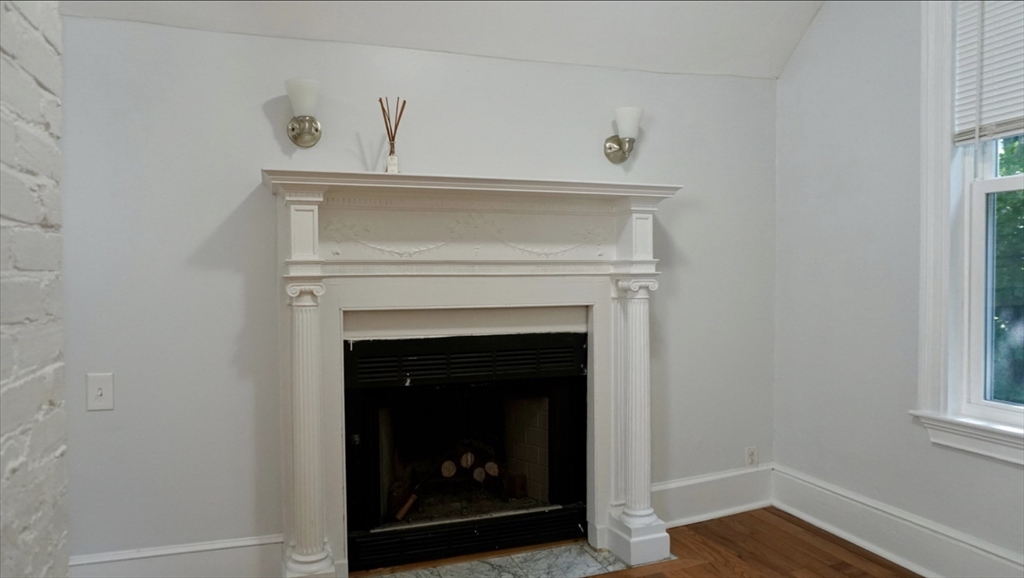 71 B Spring Park Avenue Boston, MA 02130 - Photo 7 of 16