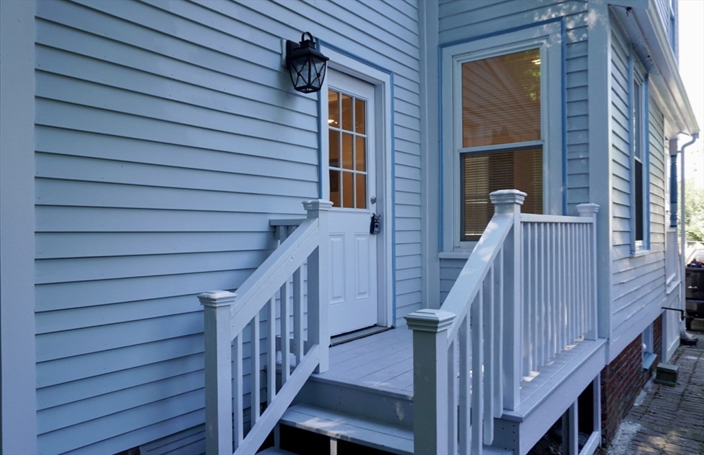 71 B Spring Park Avenue Boston, MA 02130 - Photo 9 of 16