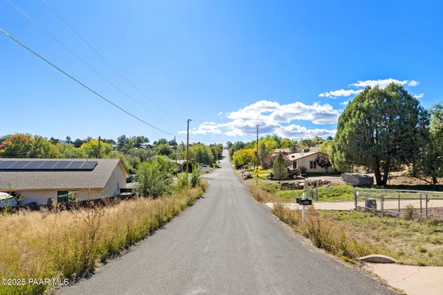 $560,000 | 1258 Lois Drive, Prescott, AZ 86301