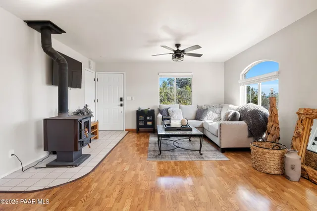 $560,000 | 1258 Lois Drive, Prescott, AZ 86301