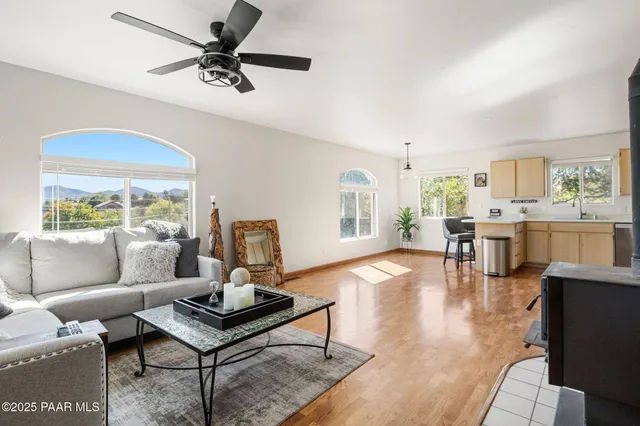 $560,000 | 1258 Lois Drive, Prescott, AZ 86301