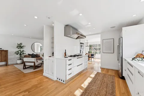 $2,195,000 | 123 Almenar Drive, Greenbrae, CA 94904