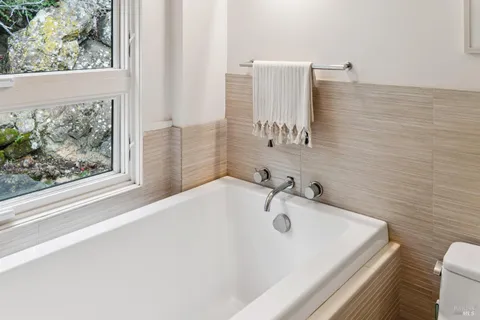 $2,195,000 | 123 Almenar Drive, Greenbrae, CA 94904