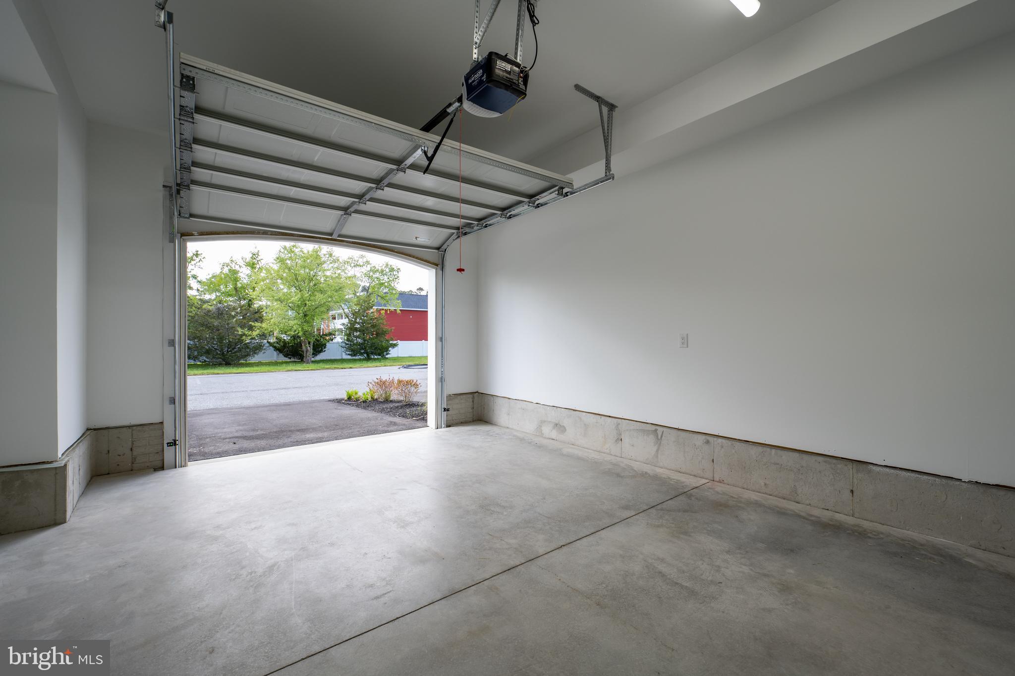 9823 Golf Course Road, Unit 25 Ocean City, MD 21842 - Photo 42 of 44 1 car garage