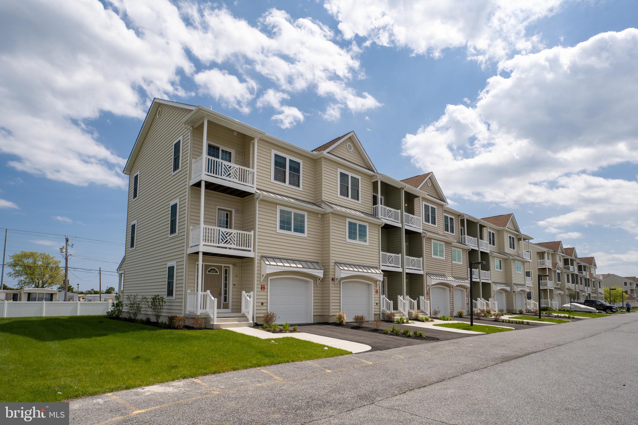 9823 Golf Course Road, Unit 25 Ocean City, MD 21842 - Photo 6 of 44 Gallery Image 6
