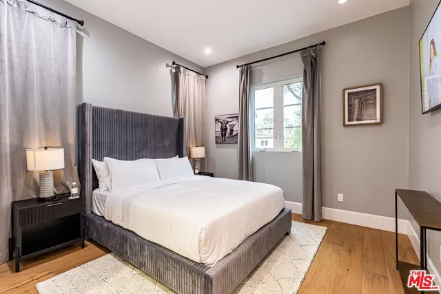 $25,900 | 5162 Otis Avenue, Tarzana, CA 91356