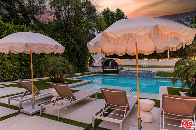 $25,900 | 5162 Otis Avenue, Tarzana, CA 91356