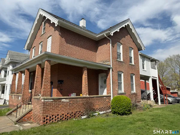 $448,000 | 290 Wakelee Avenue, Ansonia, CT 06401