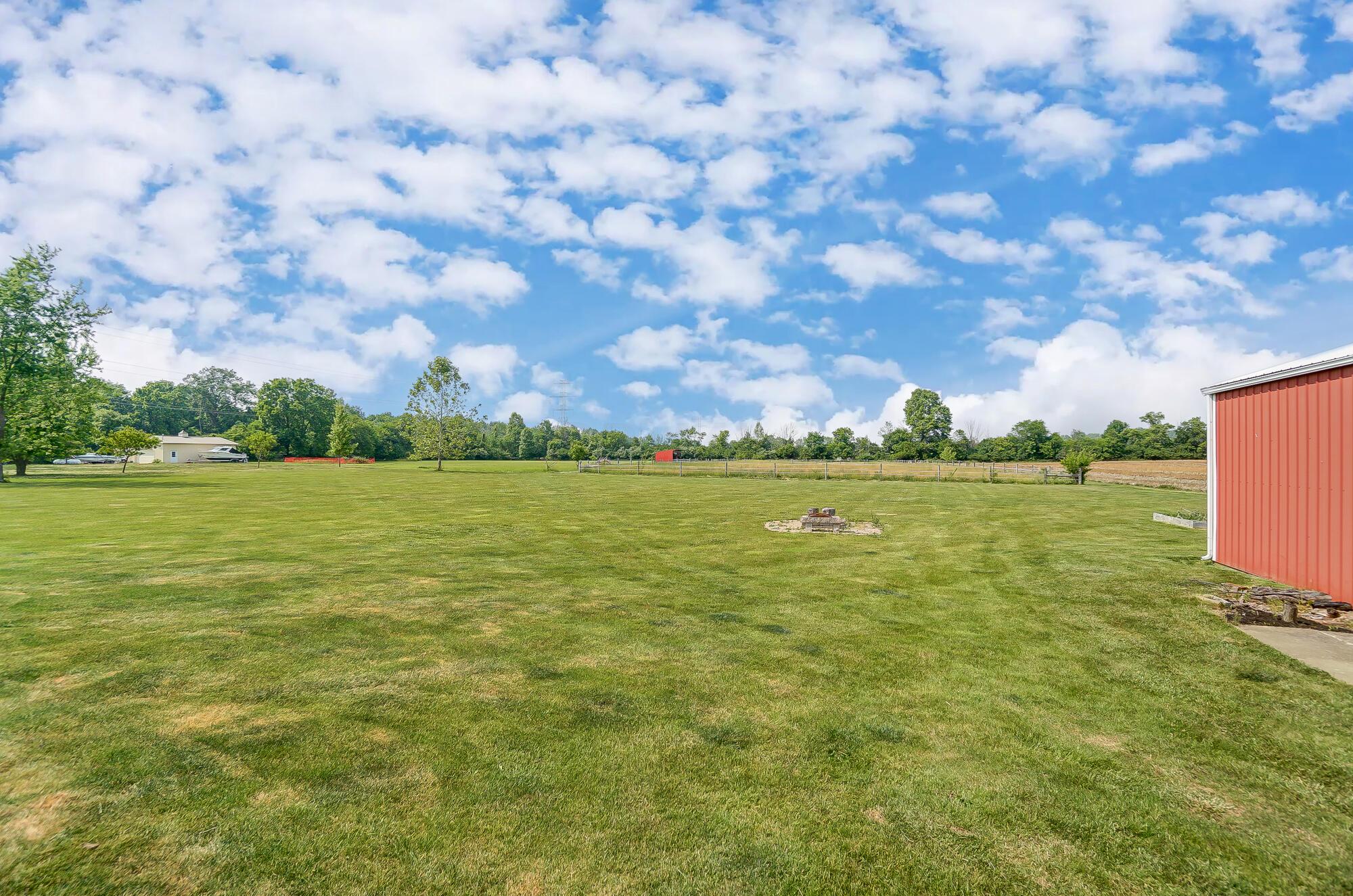 1880 Walker Road Hilliard, OH 43026 - Photo 41 of 46 Back Yard