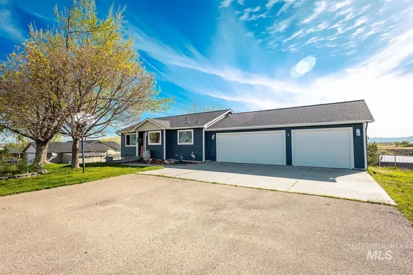 $599,000 | 3950 Cassia Road, New Plymouth, ID 83655