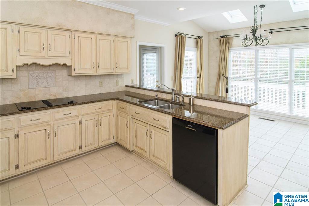 2617 Poplar Post Road Birmingham, AL 35243 - Photo 16 of 46
